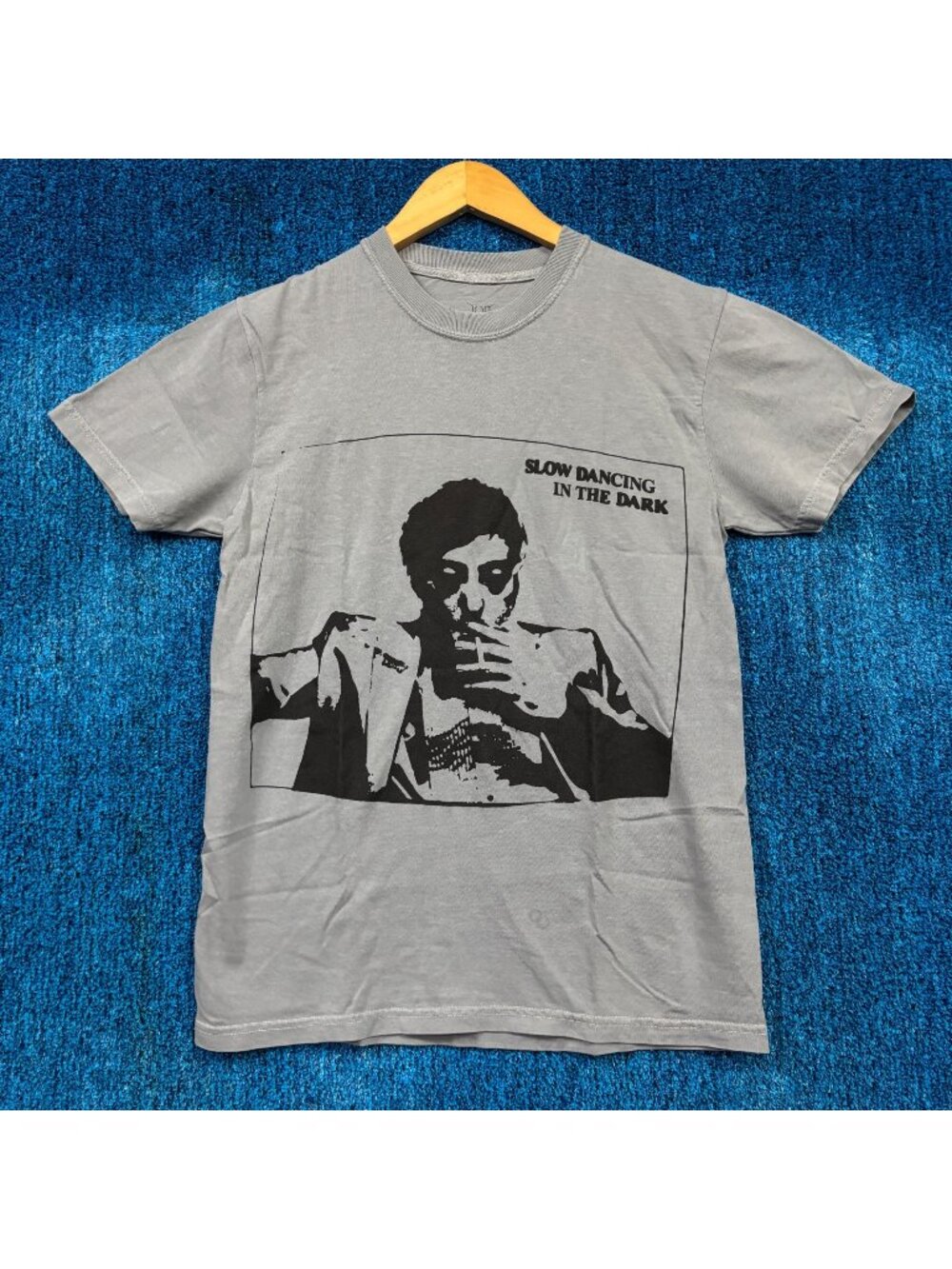 Joji “Dancing In The Dark” Graphic T-Shirt Size Small